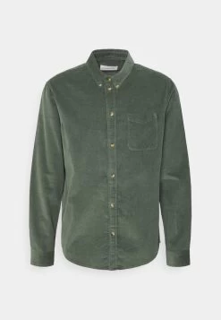 Prix Affortable Pier One CORDUROY SHIRT – Chemise Chemises Col à Boutons Homme -Fashion Zone Soldes 002141ae7cfa4ad9ac4c1de54050a7be
