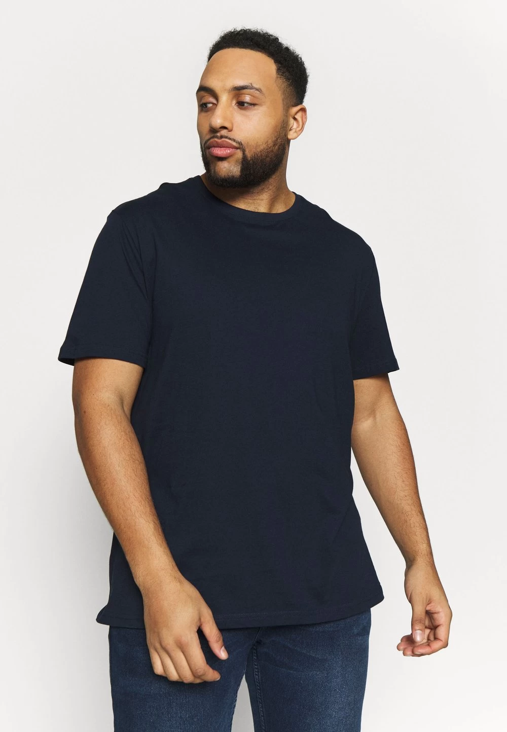 Prix Abordable Pier One 2 PACK – T-shirt Basique T-shirts Col Rond Homme 6 Prix Abordable Pier One 2 PACK – T-shirt Basique T-shirts Col Rond Homme – Image 4