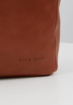 Discount En Ligne Pier One UNISEX – Sac à Dos Sacs Fermoir Aimanté -Fashion Zone Soldes 04e9ef98a91a44358595383ff3206ea8