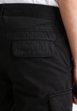 Pier One Short Plus Bas Prix De Vente Shorts & Bermudas Normale Homme -Fashion Zone Soldes 0583573af5f3441ebd704a48eb59a11c