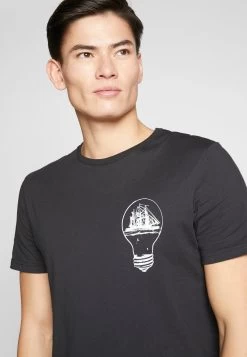 Prix Imbattable Pier One T-shirt Imprimé T-shirts Col Rond Homme 12 Prix Imbattable Pier One T-shirt Imprimé T-shirts Col Rond Homme -Fashion Zone Soldes 0cd363ce31c44567ad3d471b2691e7d9