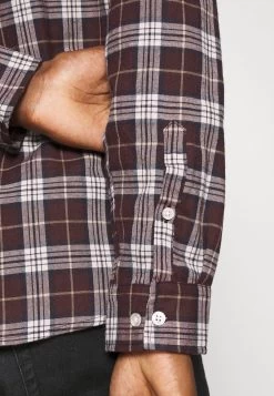 Pier One Chemise Prix Raisonnable Chemises Col Kent Homme -Fashion Zone Soldes 0e1432e3938f405c8b340c32e98df707