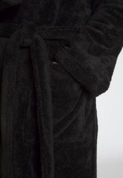 Prix Exclusifs Pier One Peignoir Sous-vêtements & Chaussettes Capuche Homme -Fashion Zone Soldes 0f1fe571c84049c9b7ec50f28f894b6f