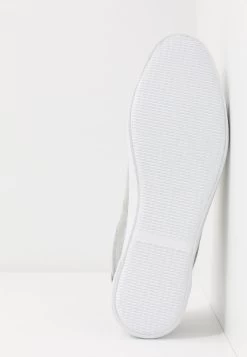 Prix Réduit Pier One Baskets Basses Sneakers Rond Homme -Fashion Zone Soldes 0fbe858756284b6f94ef9eb3c3d3509d