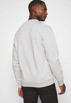 Prix Distinctifs Pier One Sweatshirt Pulls Et Gilets Col Rond Homme -Fashion Zone Soldes 10eb190a0abb4fe7acb117f54c33ed5d