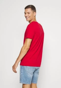 Pier One T-shirt Basique Prix Favorable T-shirts Encolure Large Ronde Homme -Fashion Zone Soldes 1802a344a765428b97232883909a906a