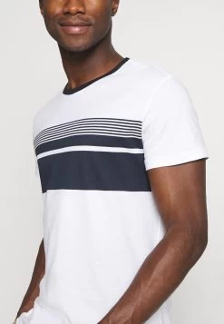 Pier One Qualité Garantie 100% T-shirt Imprimé T-shirts Col Rond Homme -Fashion Zone Soldes 183c7864d11346e5b0c238991bbf5c6b