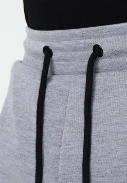 Pier One Pantalon De Survêtement Prix D’Amis Pantalons Haute Homme -Fashion Zone Soldes 1867d13f312545f8a41e926457ca1a31