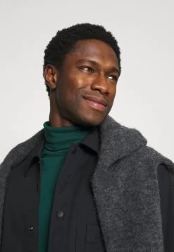 Pier One T-shirt à Manches Longues Vendre-Réclame T-shirts & Polos Col Roulé Homme -Fashion Zone Soldes 19e5a09acbc8464fb4738e5b232ee33d