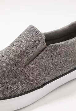 Pier One Prix Compétitif Mocassins Mocassins Et Loafers Rond Homme -Fashion Zone Soldes 1a6339075c614fff967da82a918f76f6