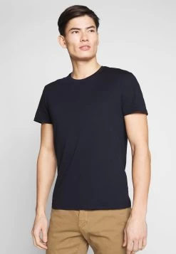 Pier One 2 PACK – T-shirt Basique Prix Distinctifs T-shirts Col Rond Homme -Fashion Zone Soldes 29e824f9825c4b58be6620e83ee4ac6b