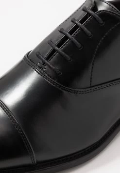 Pier One Plus Bas Prix De Vente Derbies & Richelieus Chaussures De Ville Rond Homme -Fashion Zone Soldes 2ca0131a89ed491b8a956c1e74b39a7e