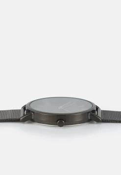 Pier One Soldes En Ligne UNISEX SET – Montre Montres Et Bijoux Fermoir Coulissant -Fashion Zone Soldes 2d4535747a584ccdba7b637c16d61b9c