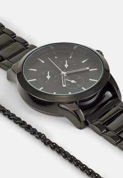 Promos Pier One SET – Montre Montres Et Bijoux Couleur Unie Homme -Fashion Zone Soldes 2ea23fcfe5f14aa4b6f30efe77ae2e02