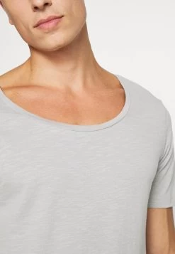 Pier One T-shirt Basique Assurance De L’Authenticité T-shirts Encolure Large Ronde Homme -Fashion Zone Soldes 31692de68ef445339f3c357433bbfa28