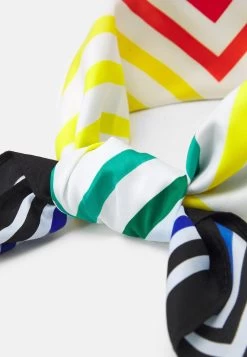 Pier One Prix Bradés BANDANA UNISEX – Écharpe Écharpes Et Foulards Multicolore -Fashion Zone Soldes 37cb04518a32480f8cd062c1f16462bb