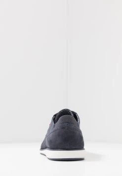 Pier One Assurance De L’Authenticité LEATHER – Chaussures à Lacets Derbies Et Richelieus Rond Homme -Fashion Zone Soldes 3ac4b44ae6a94d69be5b1d9987e8f715