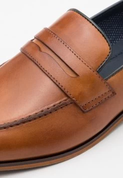 Pier One LEATHER – Mocassins Prix Malin Chaussures De Ville Rond Homme 13 Pier One LEATHER – Mocassins Prix Malin Chaussures De Ville Rond Homme -Fashion Zone Soldes 4392abd25ed04f3187627a8b21c5ff06