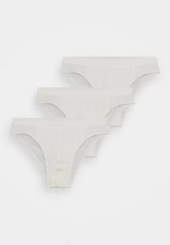 Pier One Rabais 3 PACK – Slip Sous-vêtements Normale Homme -Fashion Zone Soldes 44995ad665af41ae80f18c7ef0b3996b