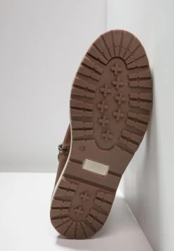 Bon Rapport Coût-Efficacité Pier One Bottines à Lacets Bottes Rond Homme -Fashion Zone Soldes 479c0db636c24e1f9c37599d59e8337c