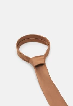 Pier One Soldes SET – Mouchoir De Poche Pochettes De Costume Couleur Unie Homme -Fashion Zone Soldes 47e24fb2ec594c03992baccd33929276