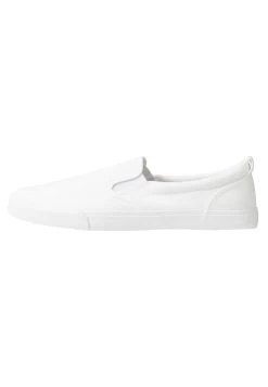 Pier One UNISEX – Mocassins Prix Sacrifiés Baskets & Sneakers Rond -Fashion Zone Soldes 496198e40f2e45c08e041d152404a266