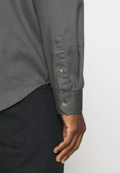 Pier One Chemise Prix Abordable Chemises Col Kent Homme -Fashion Zone Soldes 498d673022f44f848213d9b3a9a21c3b