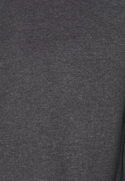 Prix Ourlé Pier One 2 PACK – T-shirt à Manches Longues T-shirts & Polos Col Rond Homme 18 Prix Ourlé Pier One 2 PACK – T-shirt à Manches Longues T-shirts & Polos Col Rond Homme -Fashion Zone Soldes 49983b129a4b4263aba836b315dc8942