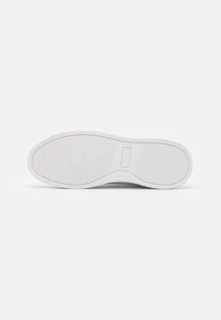 Marchandise De Première Qualité Pier One UNISEX – Baskets Basses Baskets & Sneakers Rond -Fashion Zone Soldes 49ce43d2b1324932a53f117763ed6b2c
