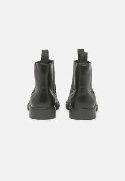 Pier One Bottines Se Vend Bas Prix Boots Et Bottes Rond Homme -Fashion Zone Soldes 4a5b0542a9544da98eac192dca7ae6e9