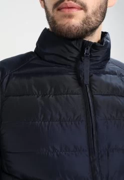 Pier One Authentique 100% Veste Sans Manches Vestes Col Doublé Homme -Fashion Zone Soldes 4a67bad80cd44f88b9830e357ef24968