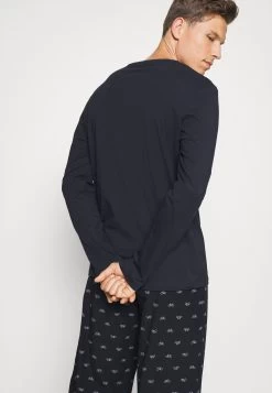 Pier One Pyjama Prix Légers Pyjamas Normale Homme -Fashion Zone Soldes 4aedb8aeb1174875b3c902f1fe0f87c4