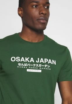 Pier One Promos OSAKA TEE – T-shirt Imprimé T-shirts & Polos Col Rond Homme 13 Pier One Promos OSAKA TEE – T-shirt Imprimé T-shirts & Polos Col Rond Homme -Fashion Zone Soldes 4b25f2d9cd2c4d1e9f57db52739f0ca1