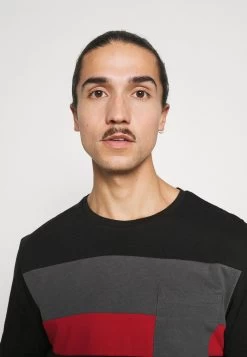 Pier One T-shirt Basique Prix Bradés T-shirts Col Rond Homme 14 Pier One T-shirt Basique Prix Bradés T-shirts Col Rond Homme -Fashion Zone Soldes 50846db8a23b4c719481f446a2c7f1f3