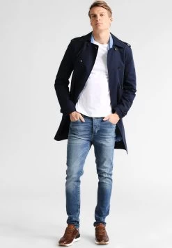 Pier One Trench Vendre-Réclame Manteaux Boutons Homme -Fashion Zone Soldes 55f706087f7747b799f66499d9e45869