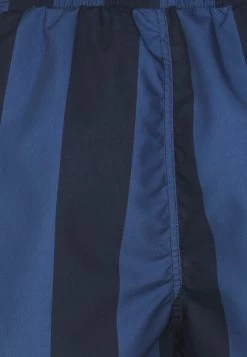 Meilleur Prix Garanti Pier One Short De Bain Maillots De Bain Normale Homme -Fashion Zone Soldes 562a42050f0f45b8bfcb289bedfd31b1