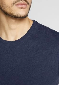 Pier One 4 PACK – T-shirt Basique Qualité Fiable T-shirts Col Rond Homme -Fashion Zone Soldes 5847a37145c74e25a85f71f4653216cb