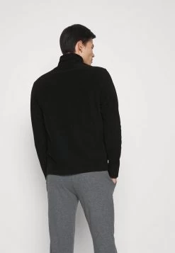 Pier One Prix Acceptable LOUNGE POLAR FLEECE – Haut De Pyjama Pyjamas Col Camionneur Homme -Fashion Zone Soldes 5c21e97ca7434c2c9146dd011a81ccb0