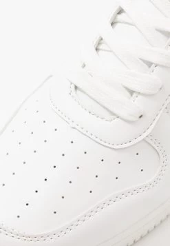 Prix Cassé Pier One Baskets Basses Baskets & Sneakers Rond Homme -Fashion Zone Soldes 5d5cc800ab00419eb9df0507ab30de3a