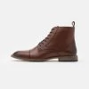 Pier One Bottines à Lacets Première Qualité Boots Et Bottes Rond Homme -Fashion Zone Soldes 6276124028e3426498138db862f430a2 1