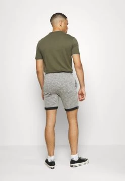 Pier One Prix Favorable Short Shorts Normale Homme -Fashion Zone Soldes 62e4aab6d36e4be5ab29d01d2fa0e193