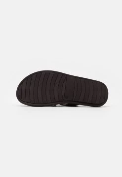 Pier One Mules Assurance De L’Authenticité Sandales Et Tongs Ouvert Homme -Fashion Zone Soldes 65ea60e8ff644f19b1579c1a2890b01c