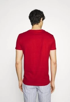 Bon Rapport Coût-Efficacité Pier One T-shirt Basique T-shirts Col Rond Homme -Fashion Zone Soldes 661c790da73f4d73ba753bded34125ce