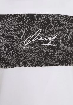 Prix Malin Pier One T-shirt Imprimé T-shirts Col Rond Homme -Fashion Zone Soldes 6903ba5408da4f7d9e83d4b4455911ed