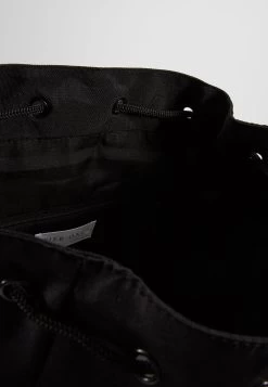 Prix Aimable Pier One UNISEX – Sac à Dos Sacs Compartiment Pour Téléphone Portable -Fashion Zone Soldes 69bed48d3adb4008b947fb3c765fbbcd