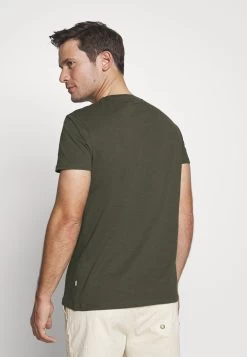 Pier One Prix Gelé T-shirt Basique T-shirts Col Tunisien Homme -Fashion Zone Soldes 6c48bec1325940fb840ab430141d7af1