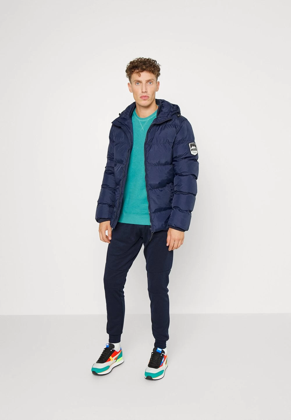 Pier One Prix Aimable 3 PACK – Sweatshirt Pulls Et Gilets Col Rond Homme 3 Pier One Prix Aimable 3 PACK – Sweatshirt Pulls Et Gilets Col Rond Homme