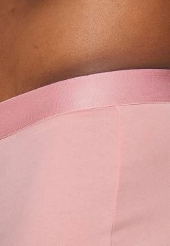 Pier One 5 PACK – Shorty Prix Légers Sous-vêtements Normale Homme -Fashion Zone Soldes 6f152ae6efb5436e84326147d929189c