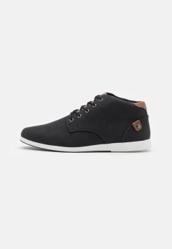 Pier One Bas Prix Baskets Basses Baskets & Sneakers Rond Homme