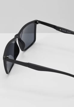 Pier One Lunettes De Soleil – Black Prix Sympa Rectangulaire Homme -Fashion Zone Soldes 74d633abcb374f85b0cab8dddcf7a494